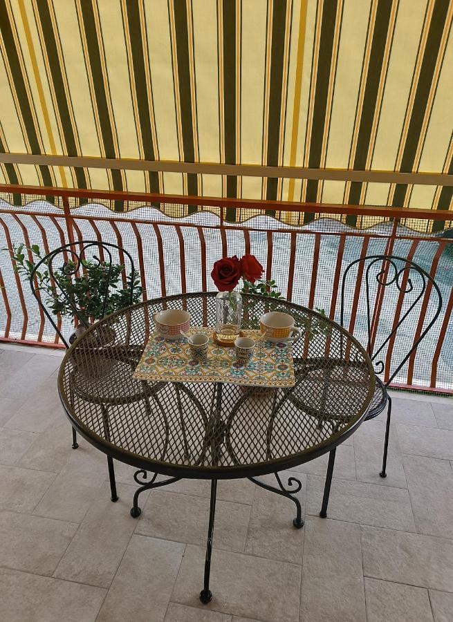 Casa Azzurra Daire Giardini Naxos Dış mekan fotoğraf